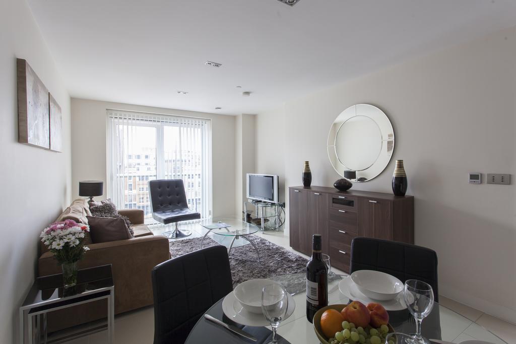 Bezier Apartments Londen Kamer foto